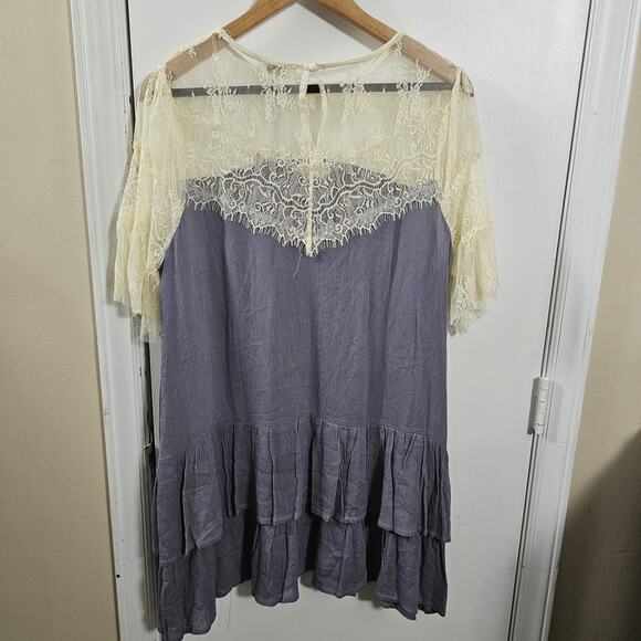 NwT Umgee Gauzy Laced Mini Dress Flutter Sleeve Sz M Flowy Boho Festival Shabby - Picture 5 of 6